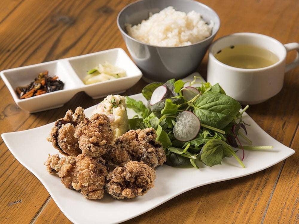 自然食 cafe&bar ゆらり