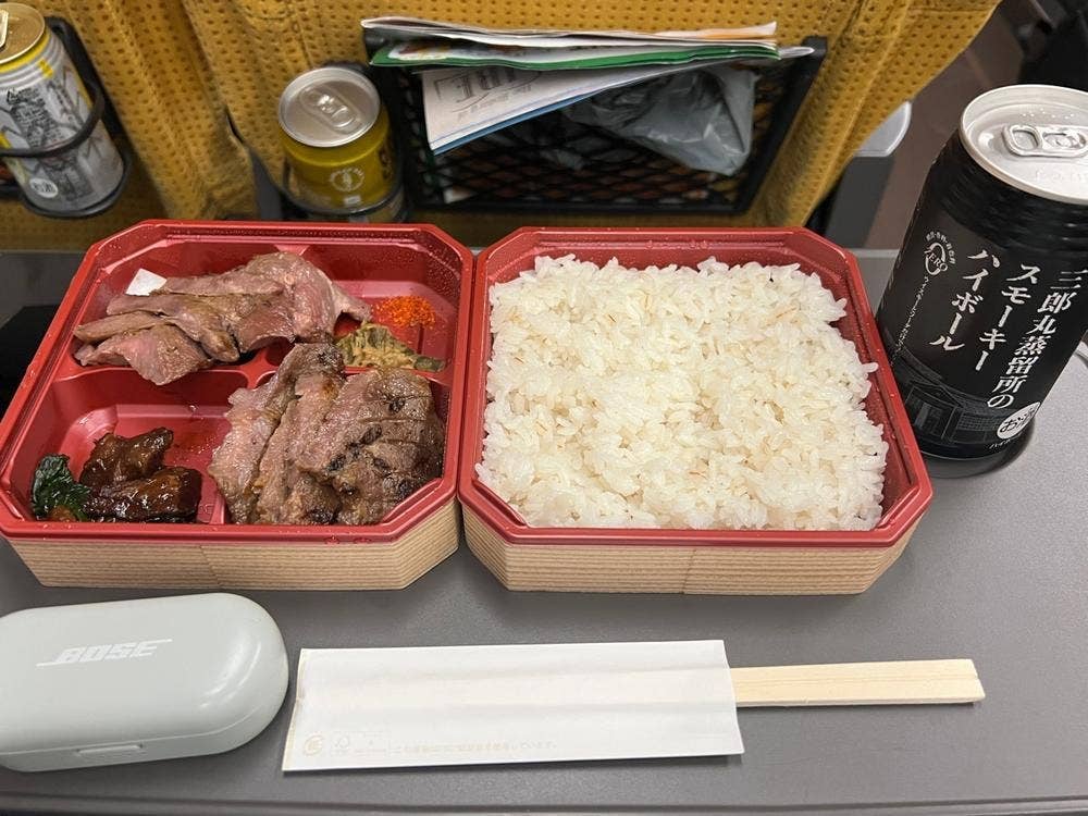 青葉亭 仙台エスパル店 売店