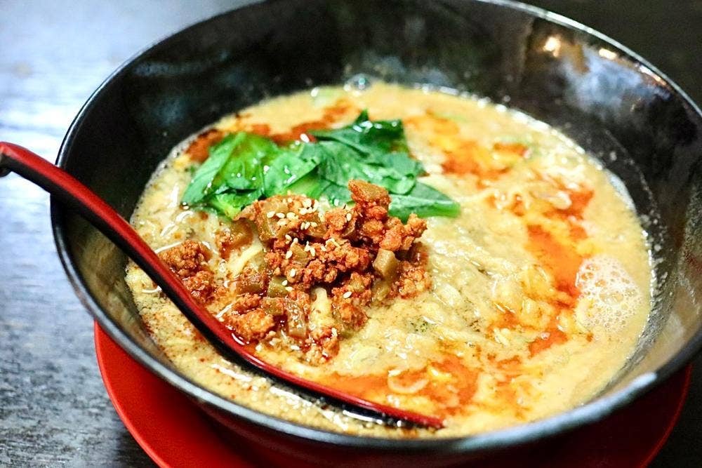 四川料理 担担麺 栄店