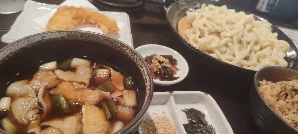 武蔵野うどん じんこ 三軒茶屋店