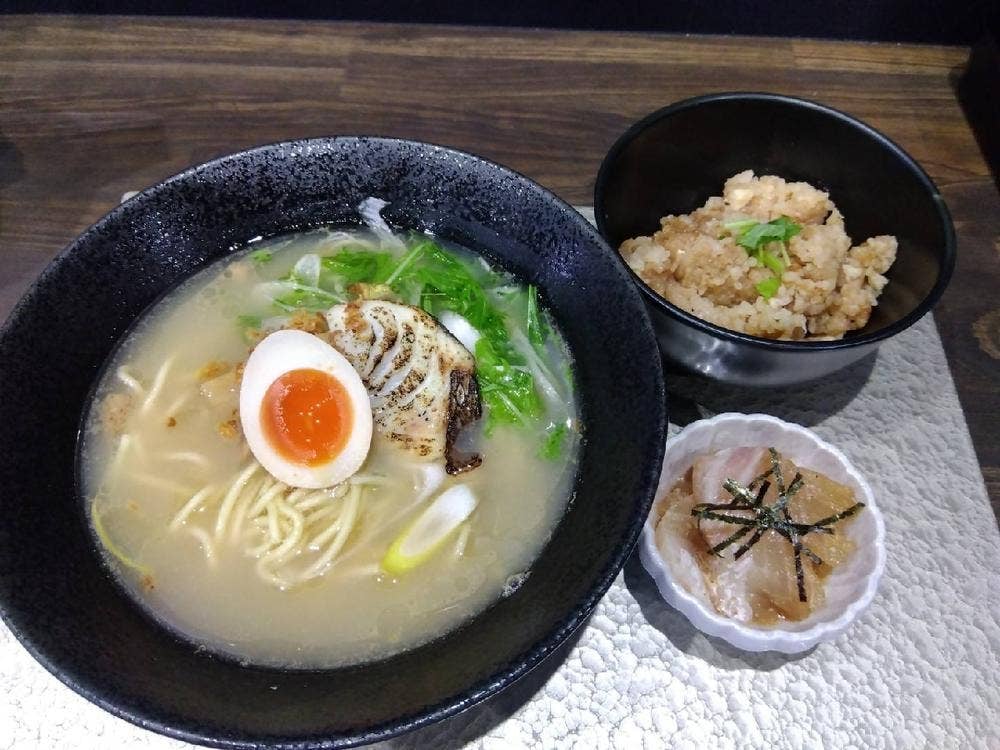 鯛ラーメン 雫