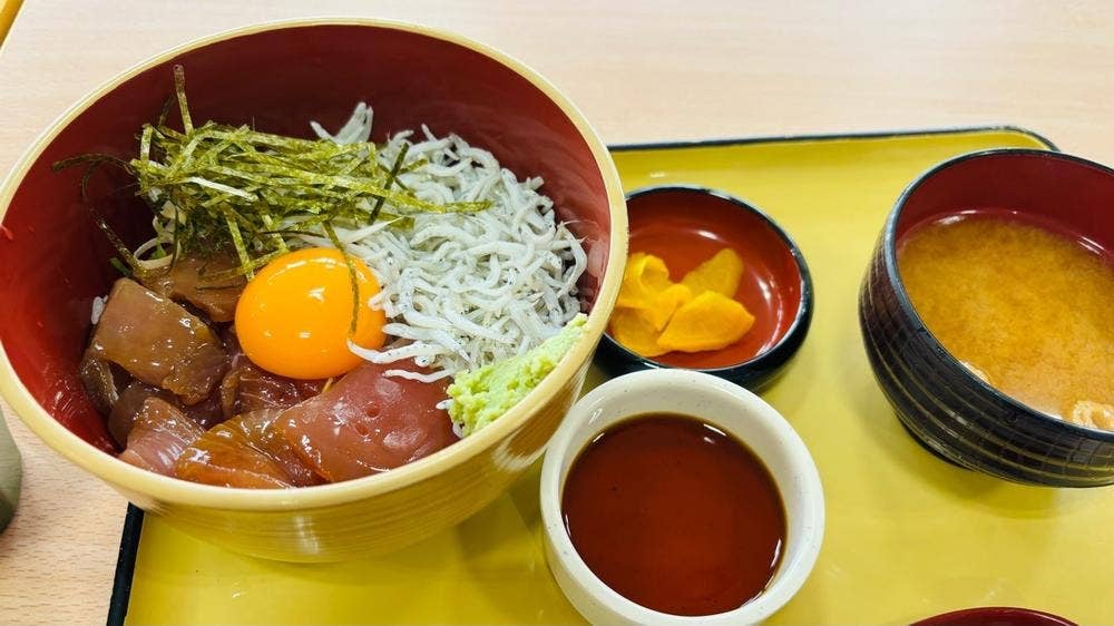 岬 丘の上食堂