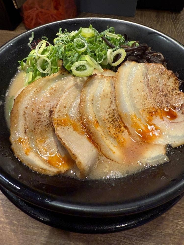 博多 くまちゃんらぁめん 福岡空港店