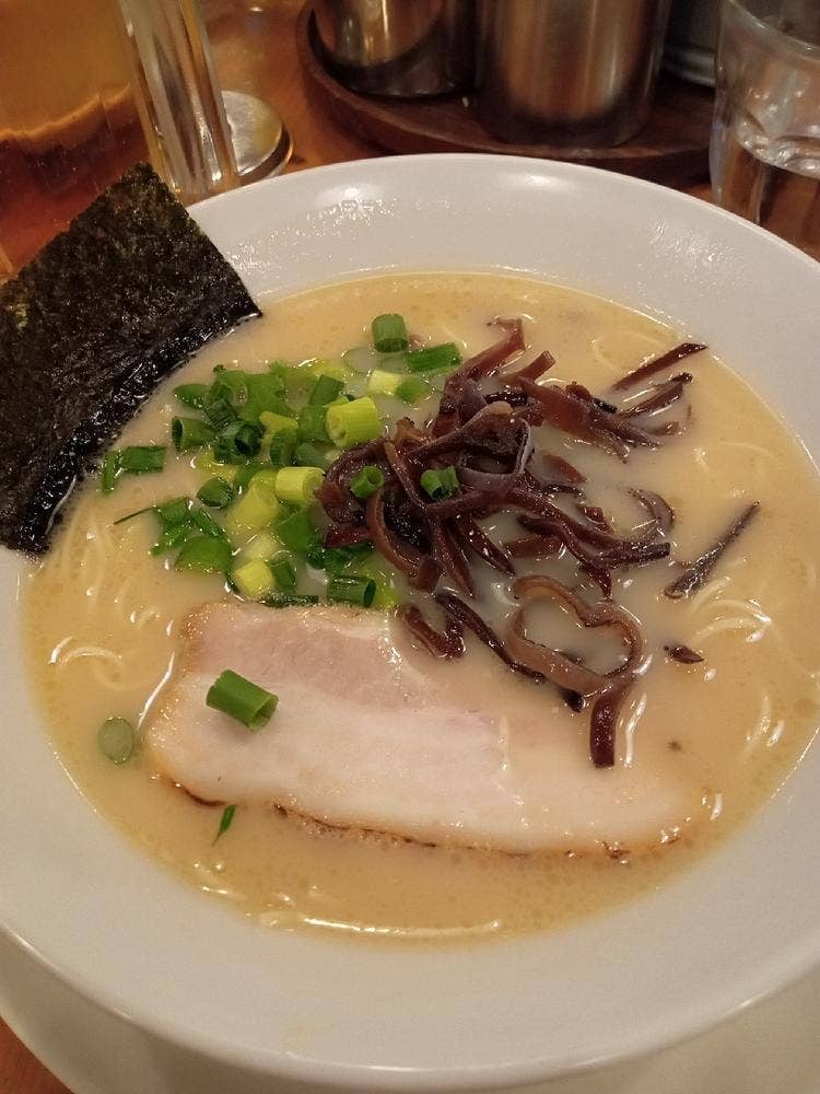 博多ラーメンまるきん中延店