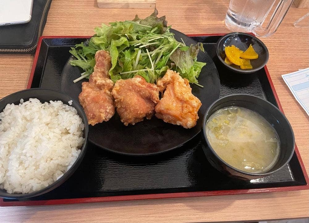 なるとキッチン 大阪本町店