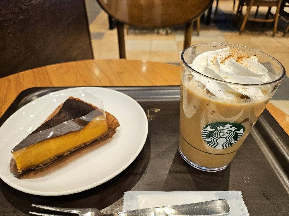 スターバックス コーヒー イオンモールかほく店