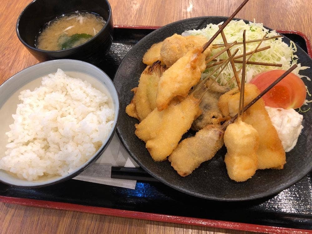 串かつ でんがな 大阪駅前第4ビル店