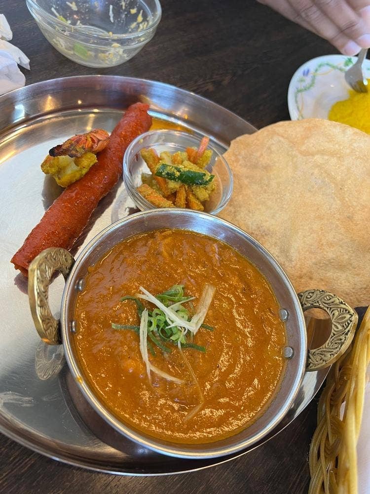 フェイマスカレーハウス