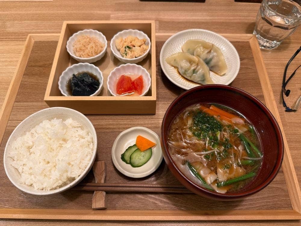 拘りの味噌汁と羽釜ごはん 佳照庵