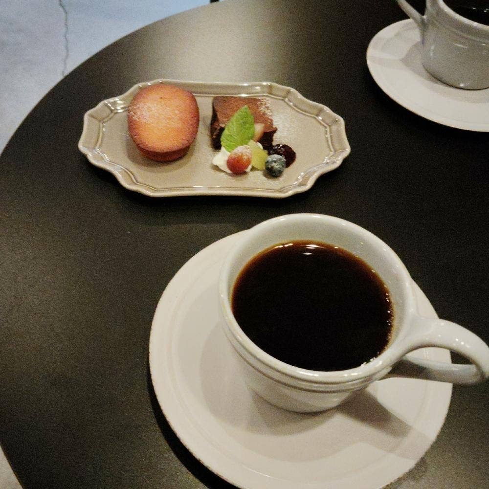 珈琲とお菓子 青燈