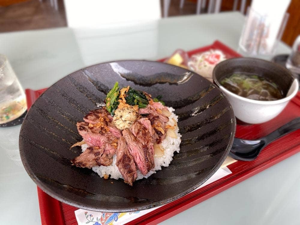 ひと碗 Theすて～き丼専門店