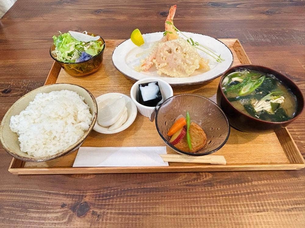 ももふく