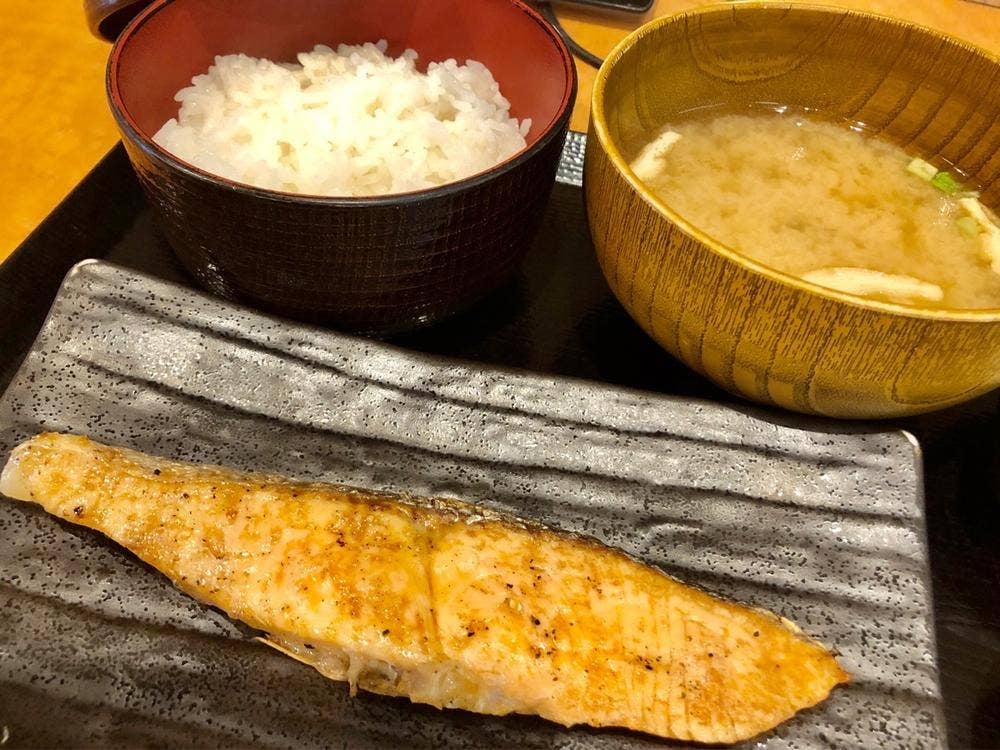 しんぱち食堂大阪日本橋店