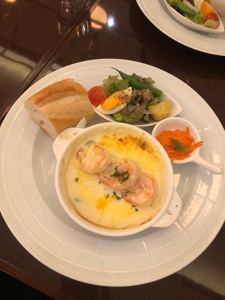 AUX BACCHANALES 原宿店