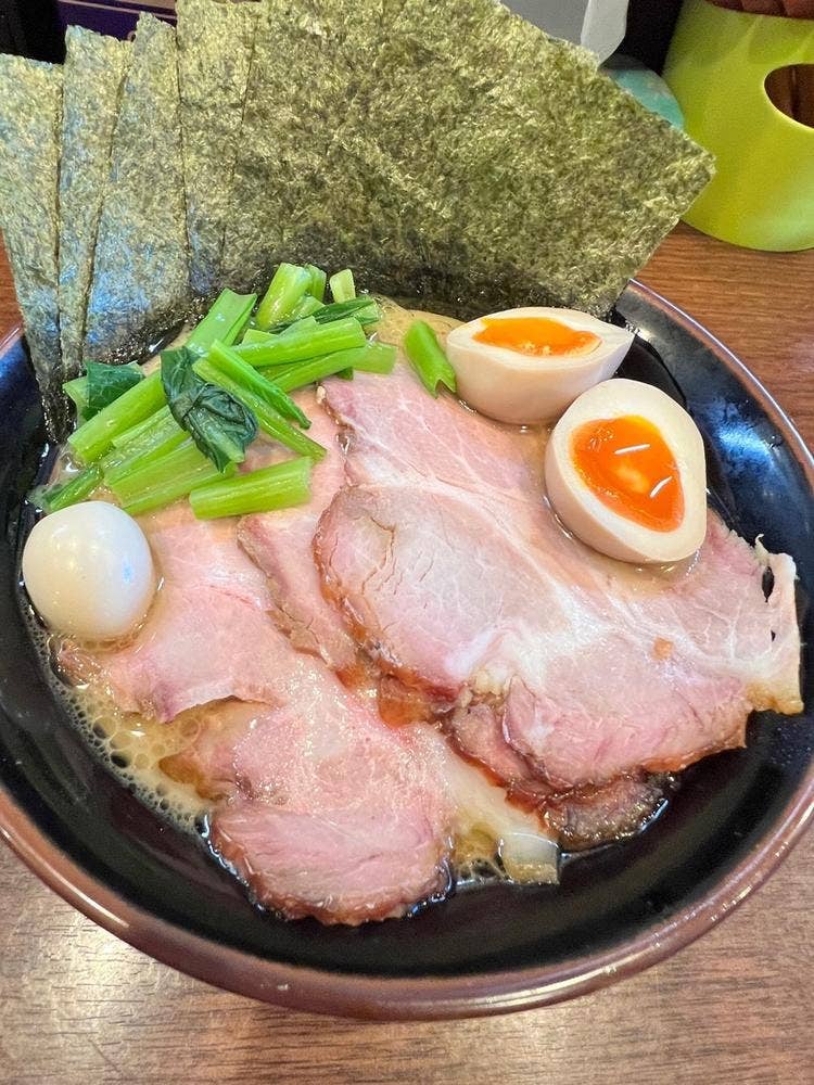 横浜家系ラーメン 大岡家 鶴川店