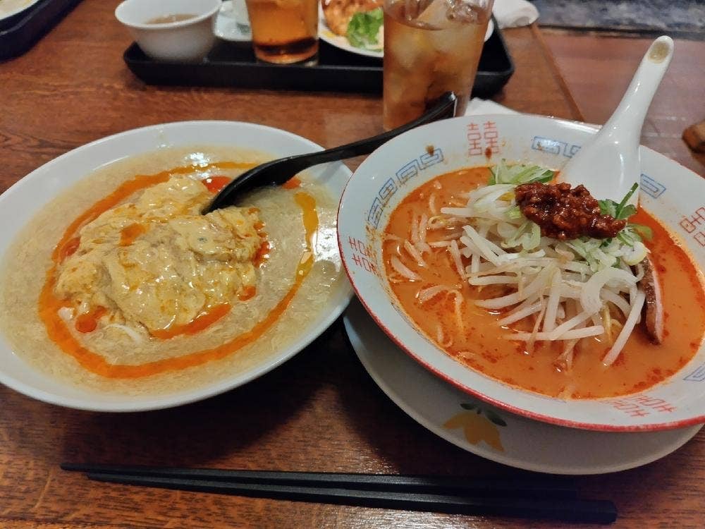 日の出飯店