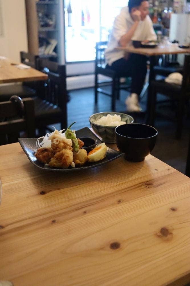 天ぷらとおでんと日本酒 かしわ 西新宿店