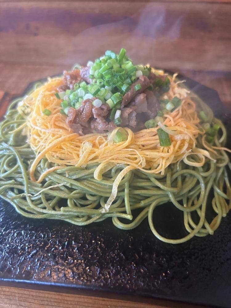 瓦そばと珈琲とシガ食堂