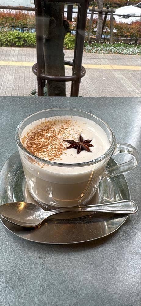 カフェアンドホールアワーズ