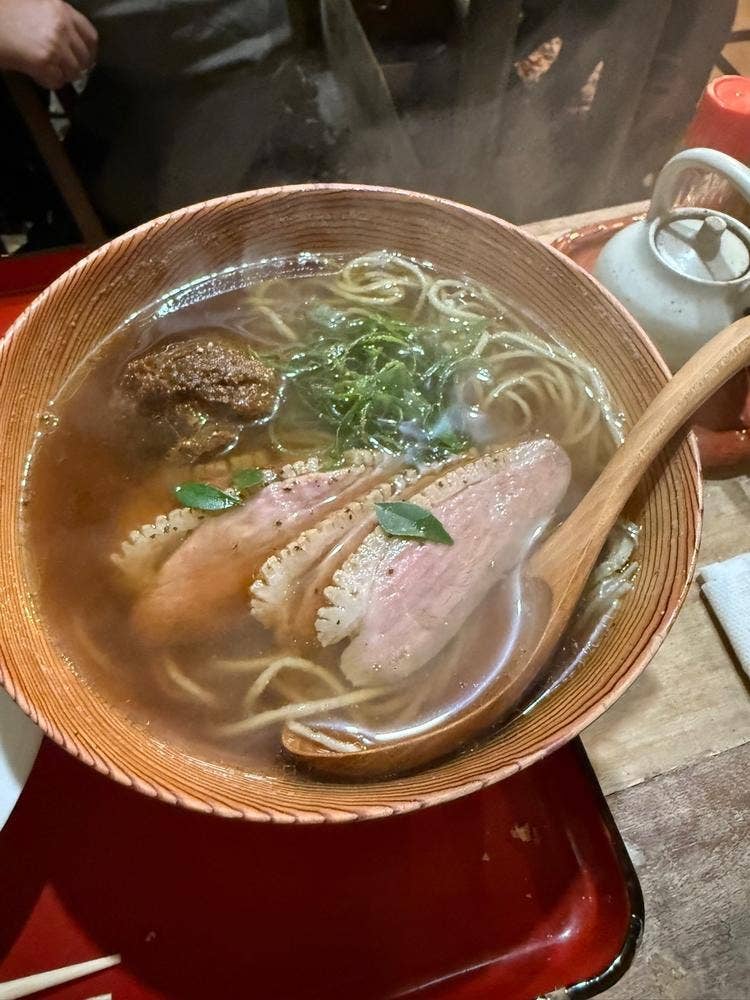 樽酒と蕎麦 VIBES