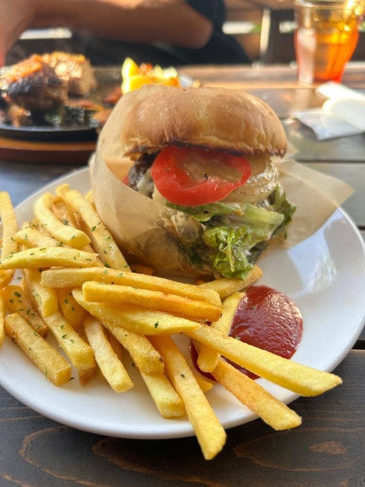 MOTOWN DINER