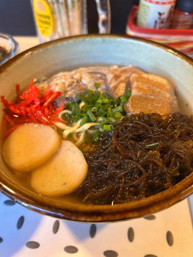 沖縄居酒屋 ちゅらさん。本店