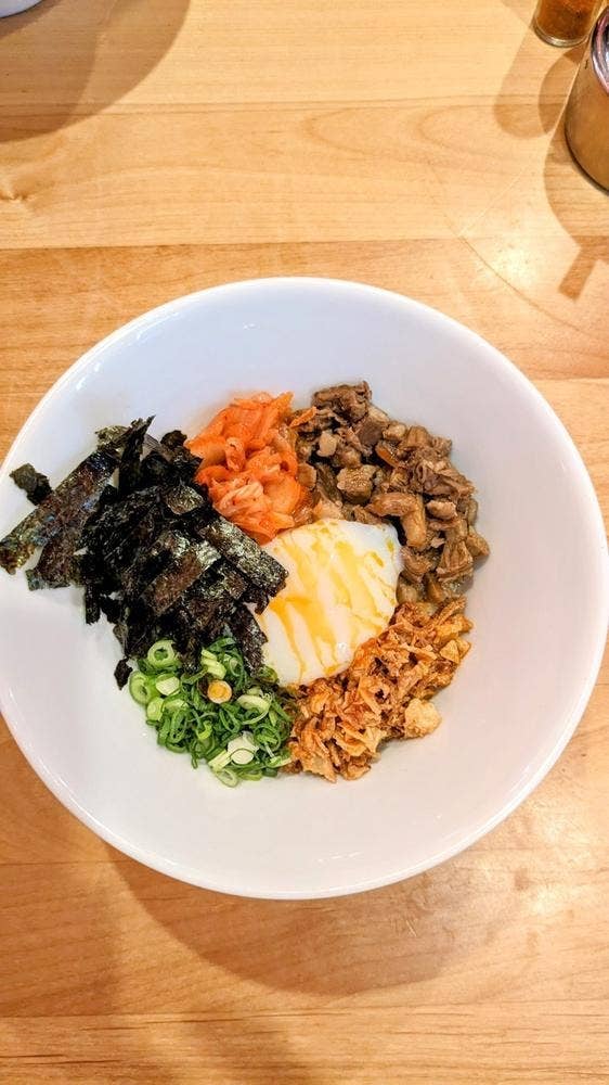 まぜそばとお酒 マゼマン