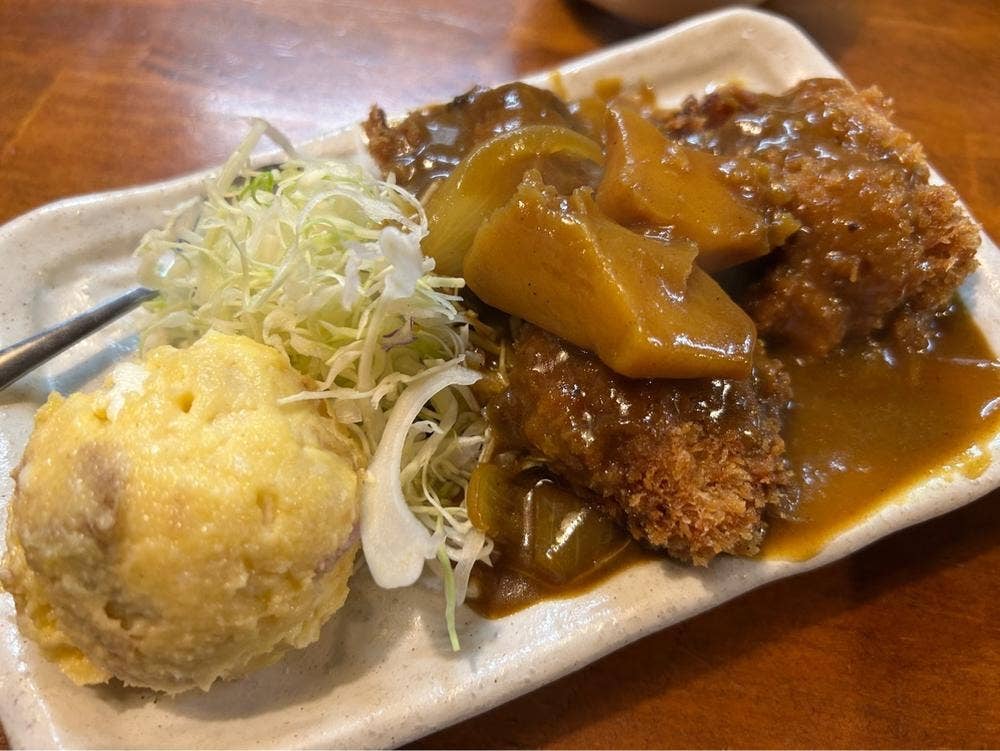 鉄板居酒屋シエテ