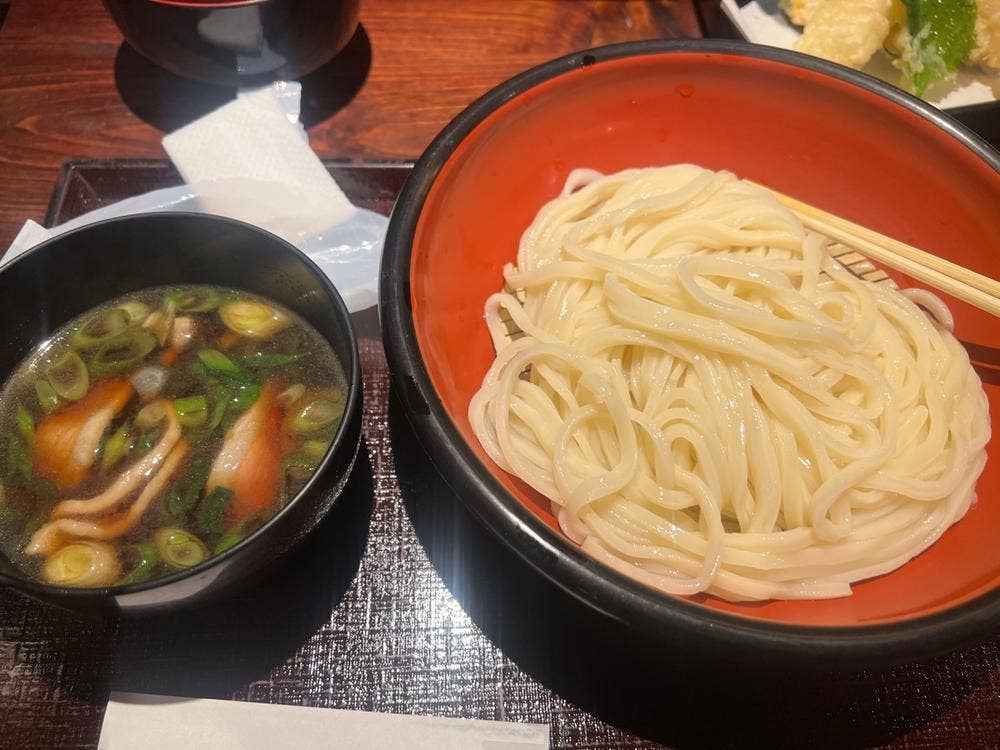 嵐山うどんおづる