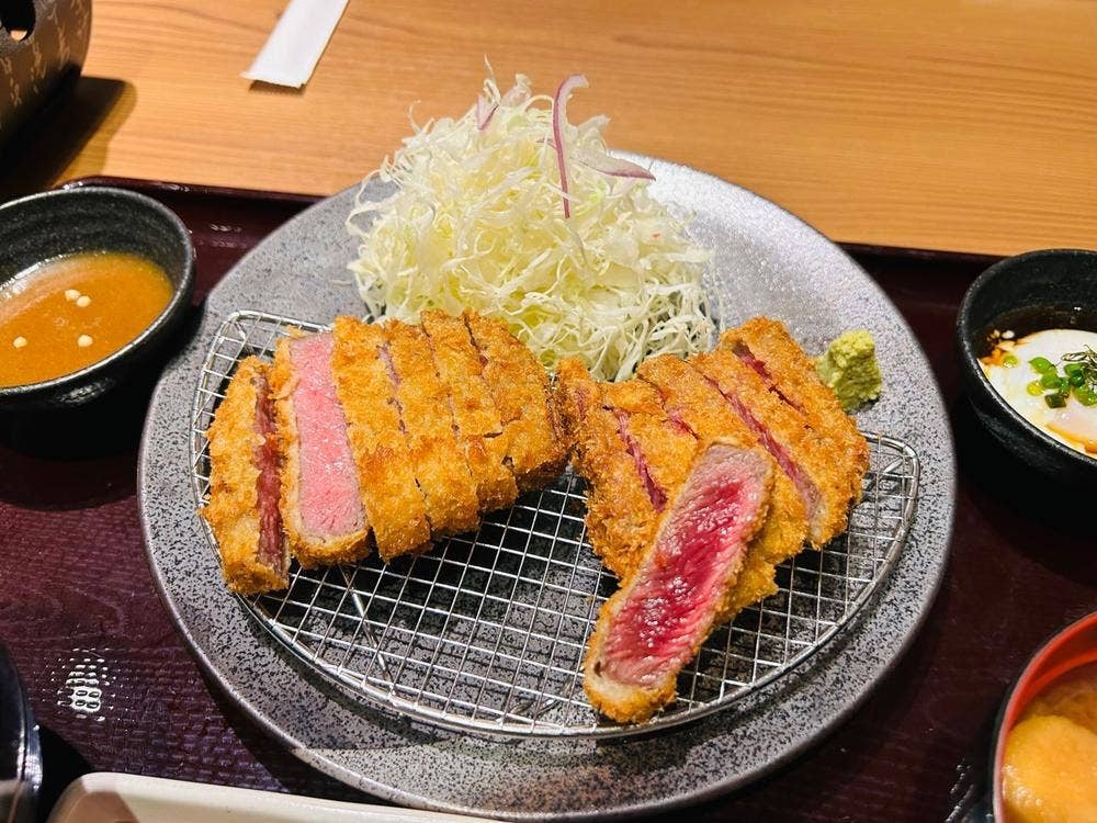 牛カツ京都勝牛 クロスゲート金沢店