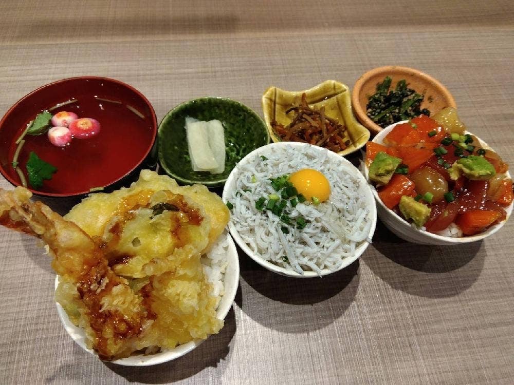 丼と魚LEE 心斎橋OPA店