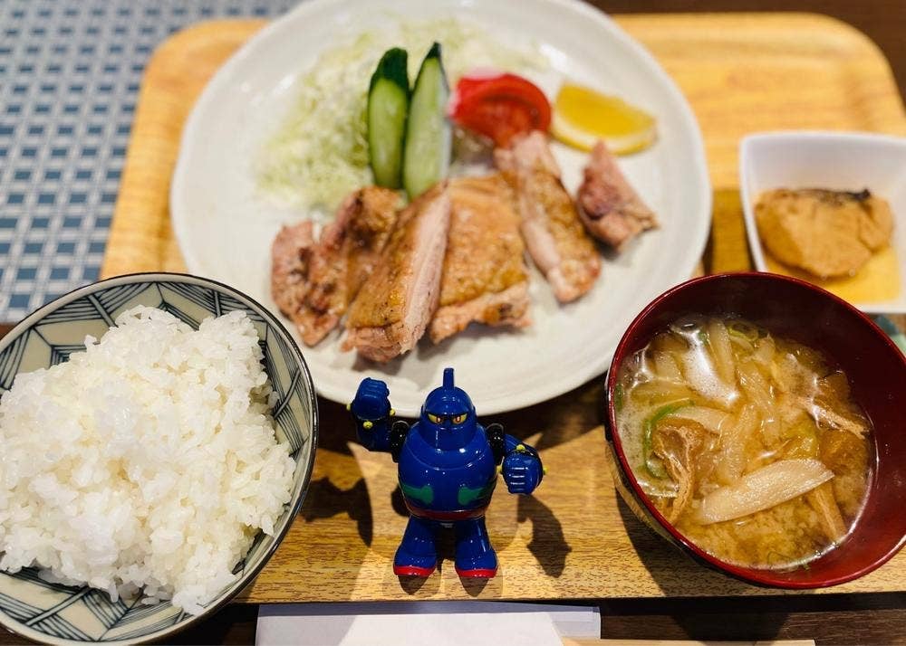 鶏とおでんの店 日寄鶏