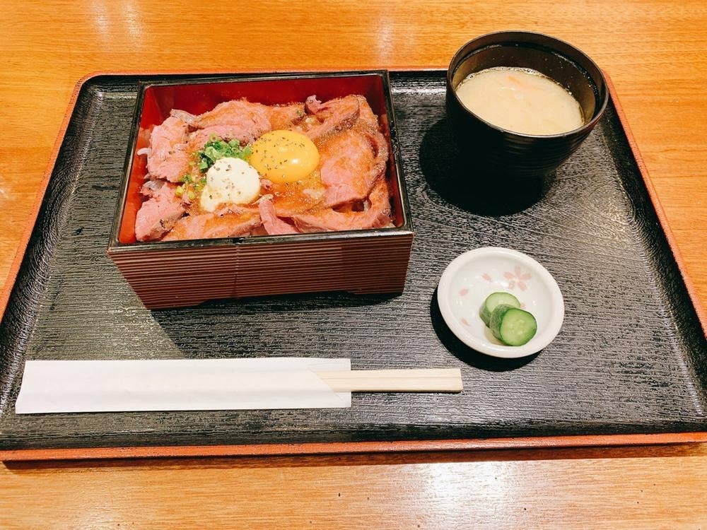 大衆馬肉酒場 三村 中目黒店