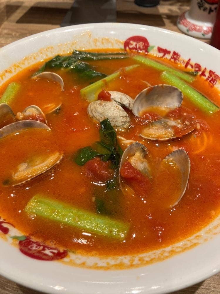 太陽のトマト麺 青山オーバルビル店