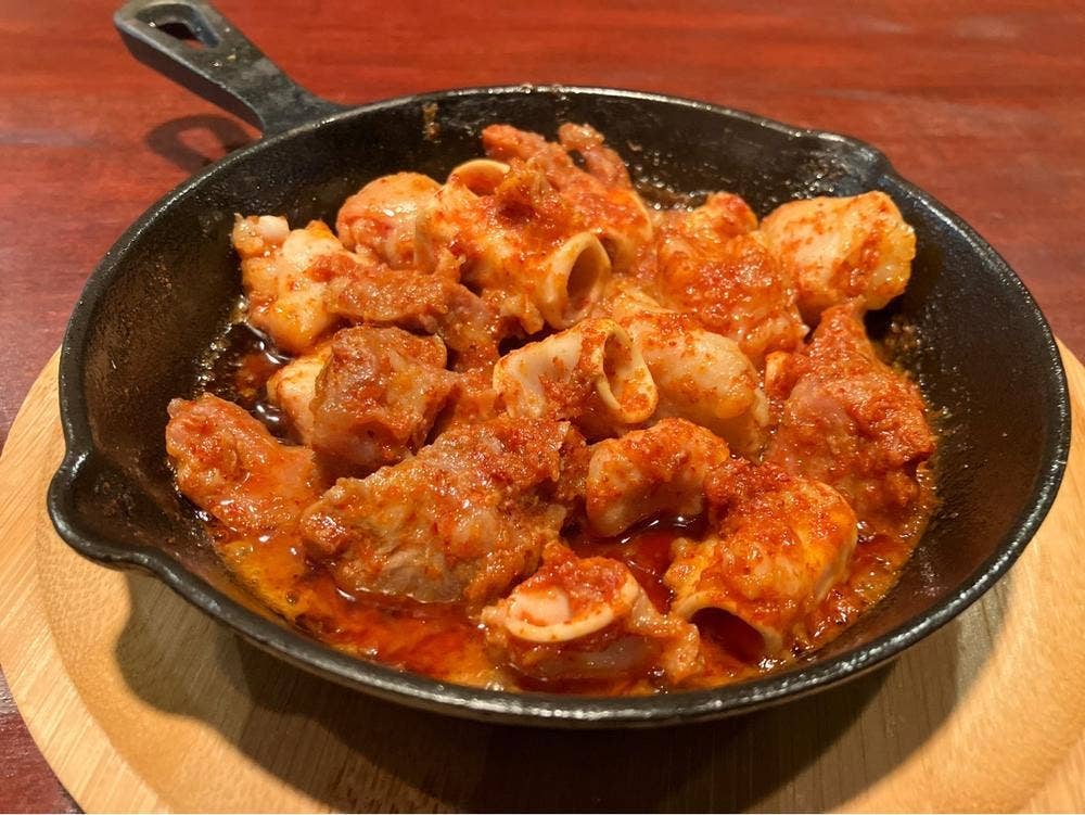 にんにくdining 月と猫