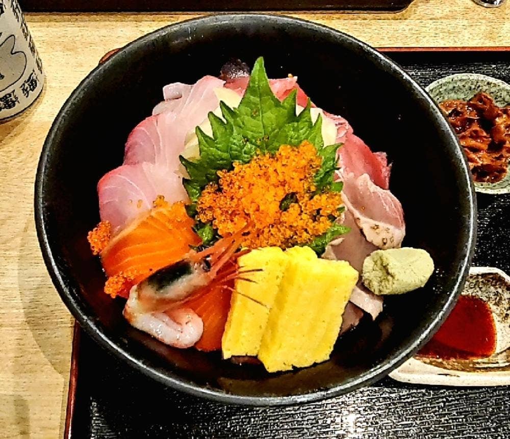 炭火活烹 三是 南新宿店