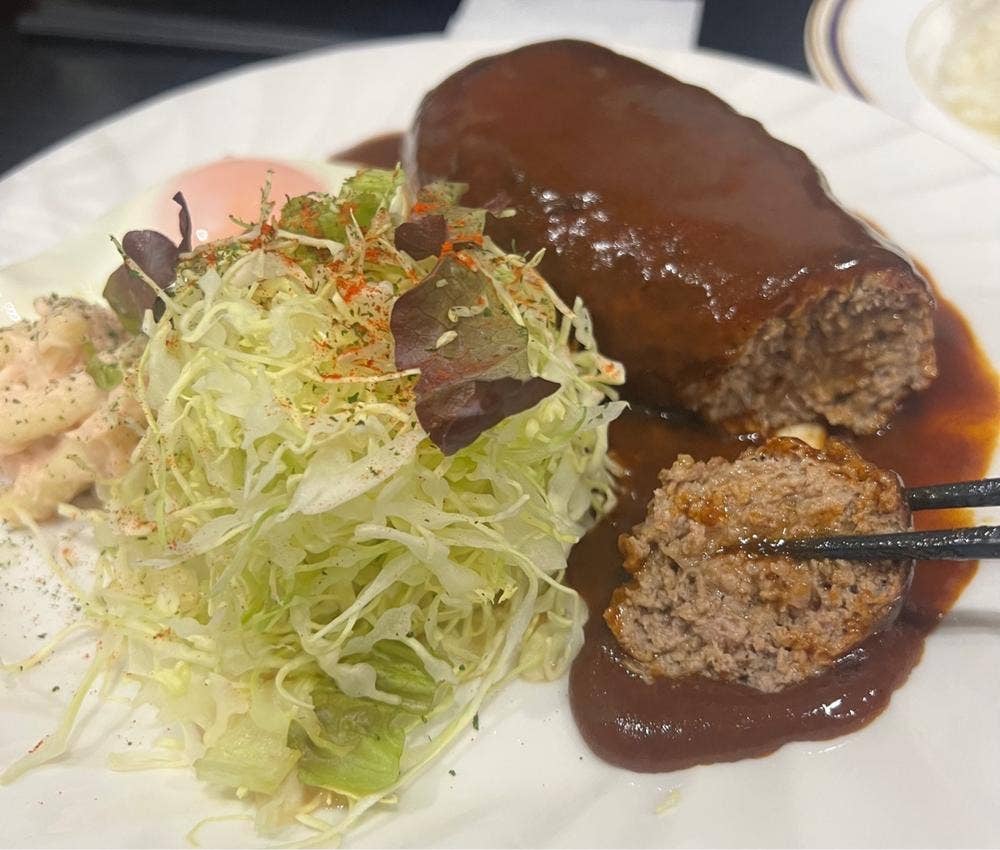 洋食エリーゼ えいすけ