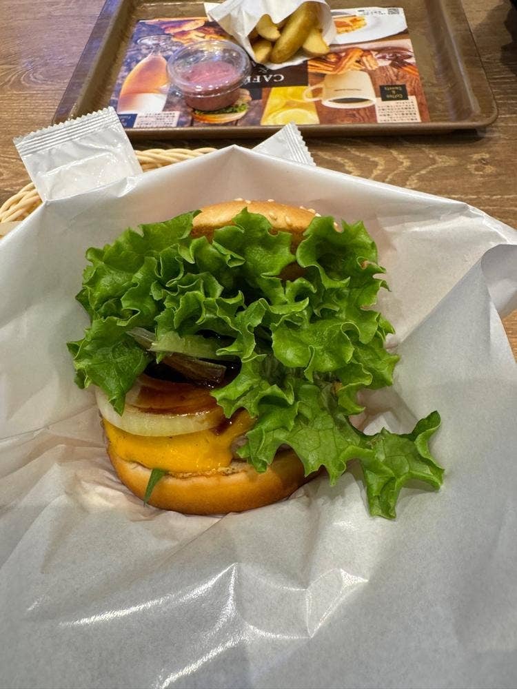 フレッシュネスバーガー 天満橋OMM店