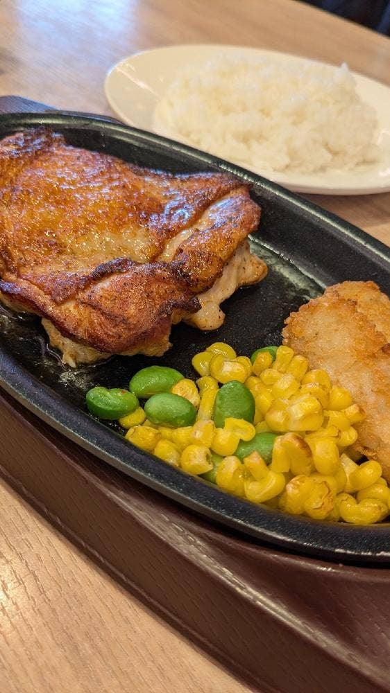 ガスト 綱島店