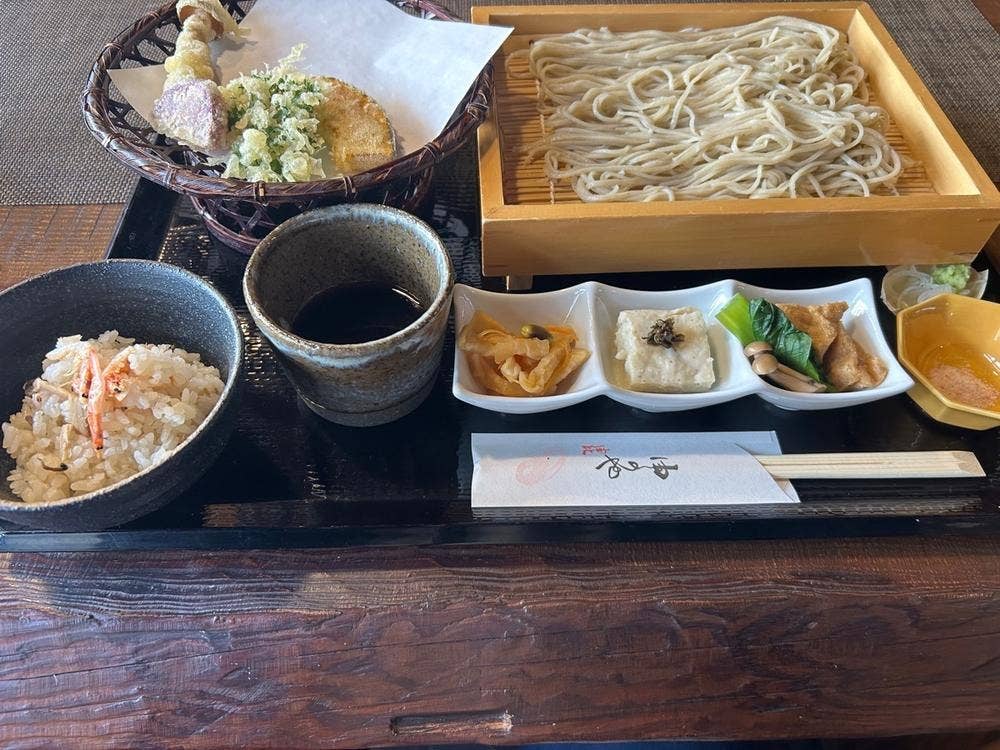手打そば 由のや