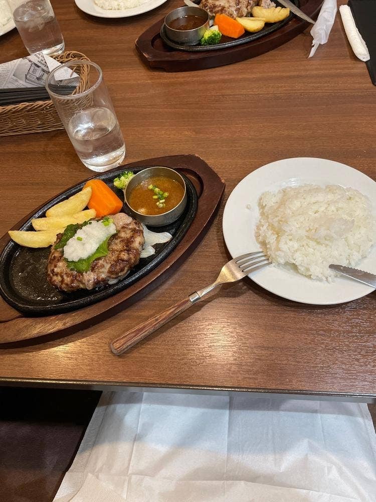 スエヒロ館 三島店