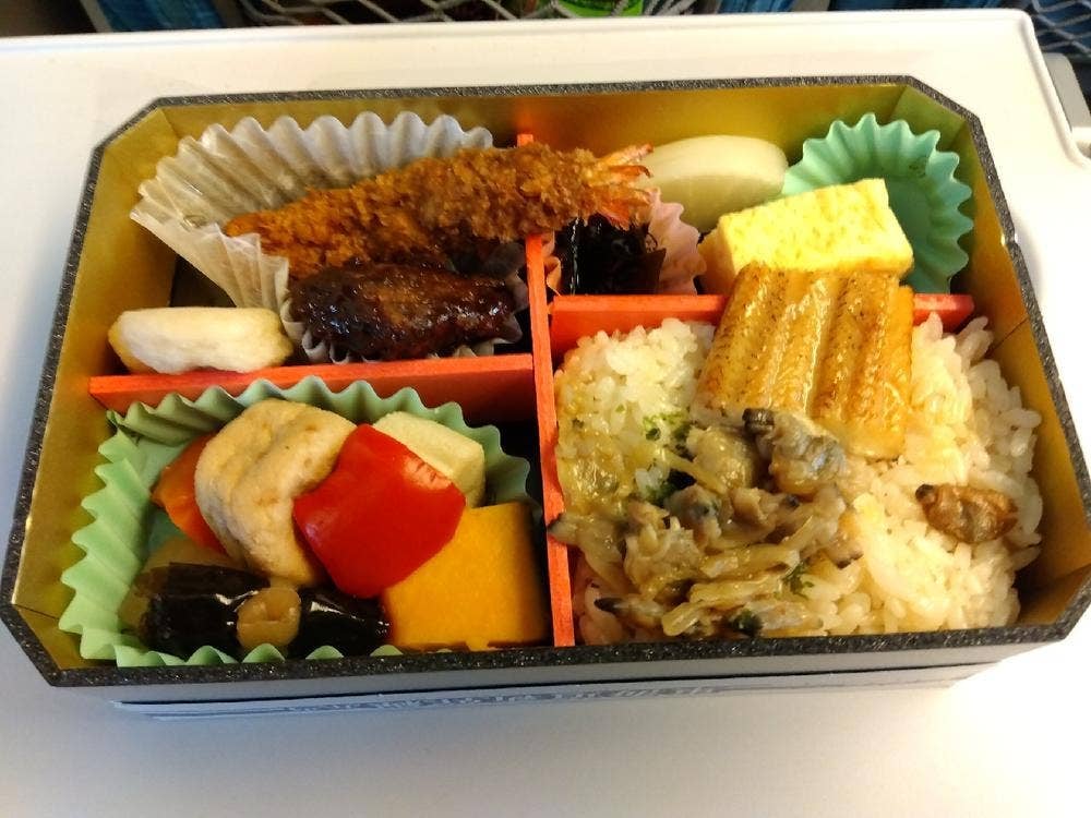 デリカステーション 新横浜在来コンコース店