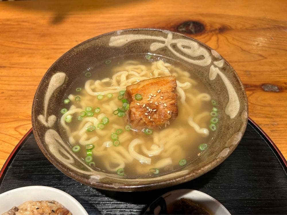 沖縄料理&越南料理 うぶすな