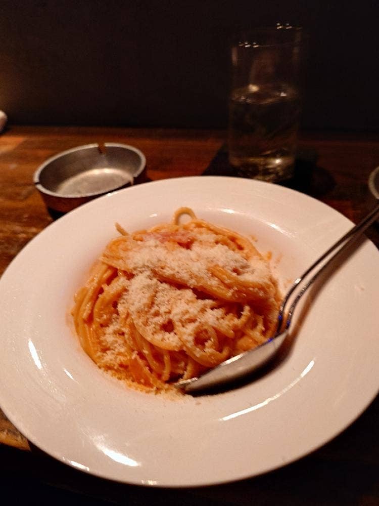 Bar K＆MとZARA