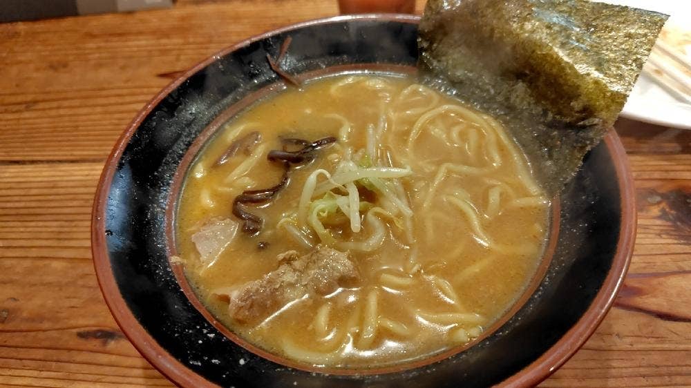 濃厚とんこつ醤油 鶴亀家