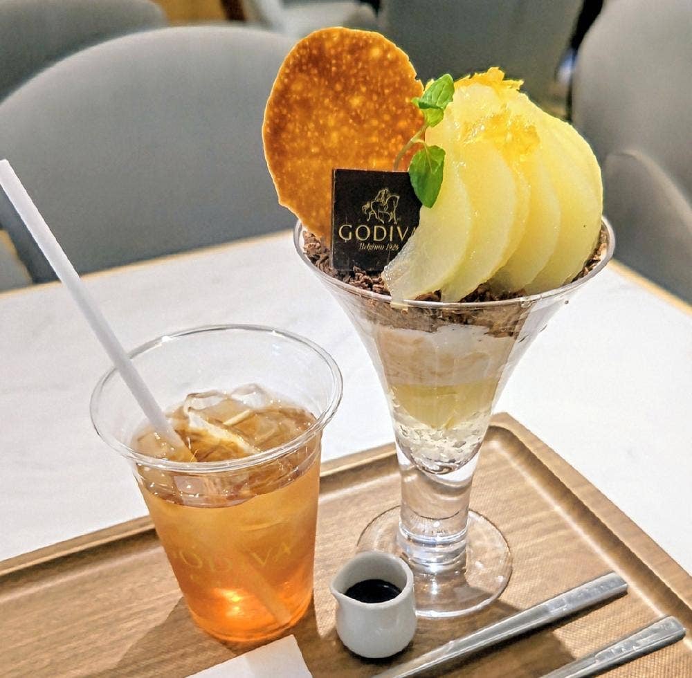 GODIVA café Omiya