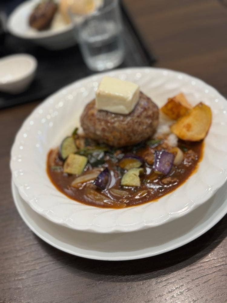 榎本ハンバーグ研究所 春日後楽園店