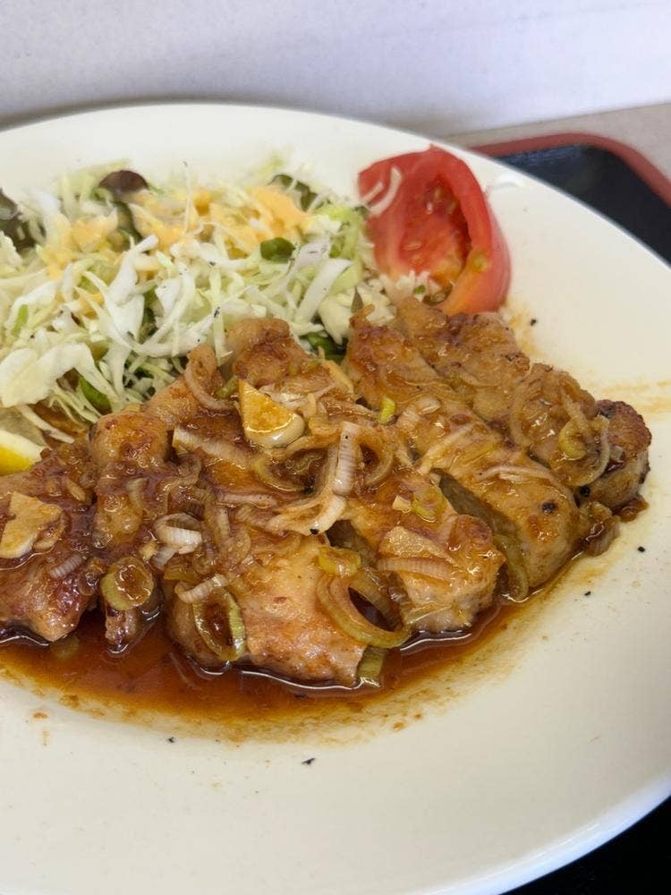 食堂 愛津屋