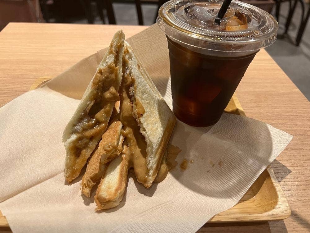 カフェ インスクエア