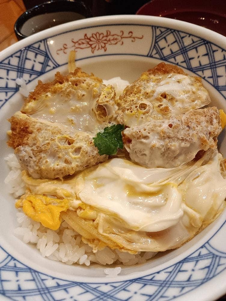 立呑み とんかつ まるや 新橋店